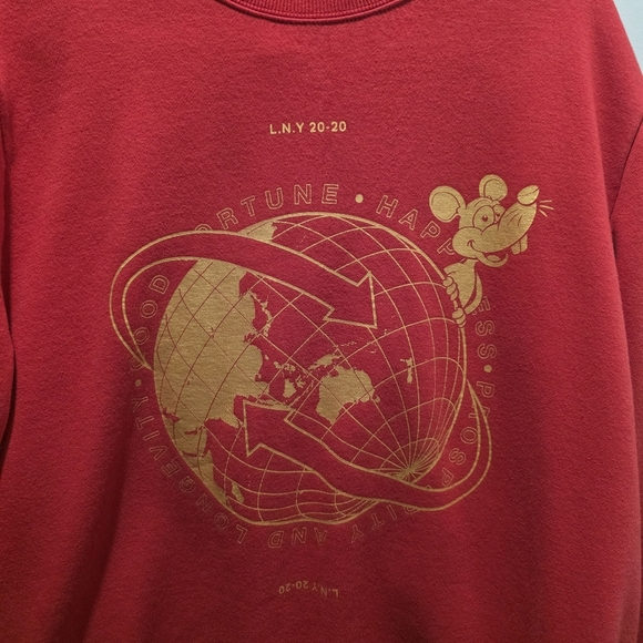 H&M 2020 New Lunar Red Sweatshirt with Gold Graphic - Picture 2 of 7